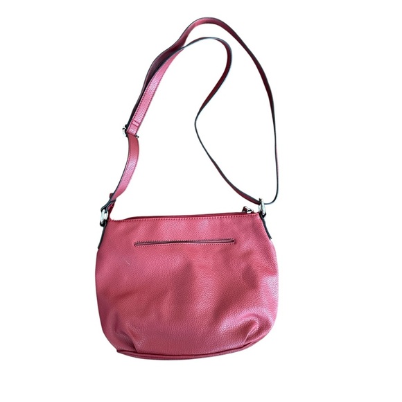 Dana Buchman red leather look cross body bag-adjustable straps Several pockets - Picture 2 of 6